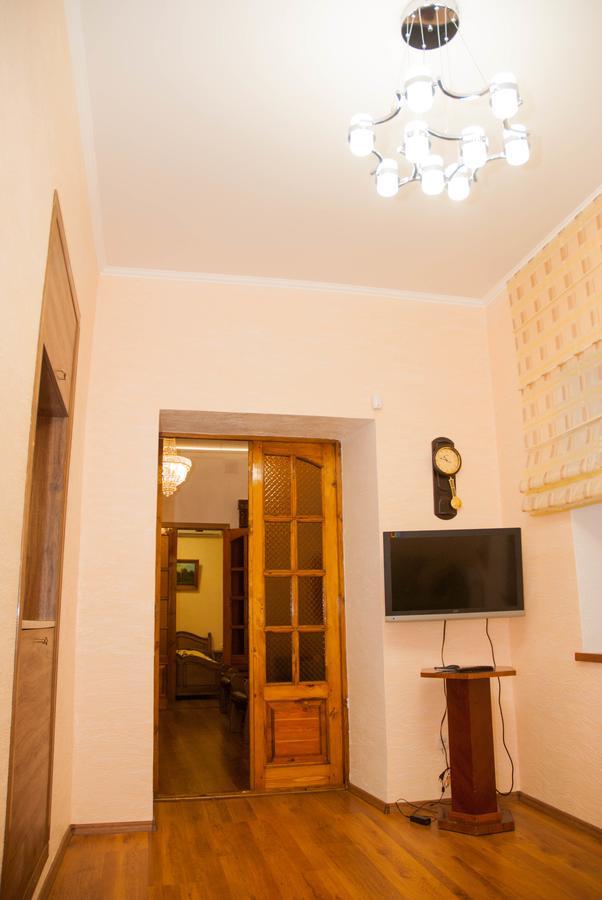 Bazar Apartment Chişinău Extérieur photo